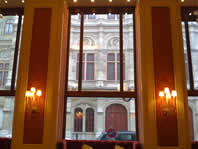 Cafe Sacher in Vienna µ